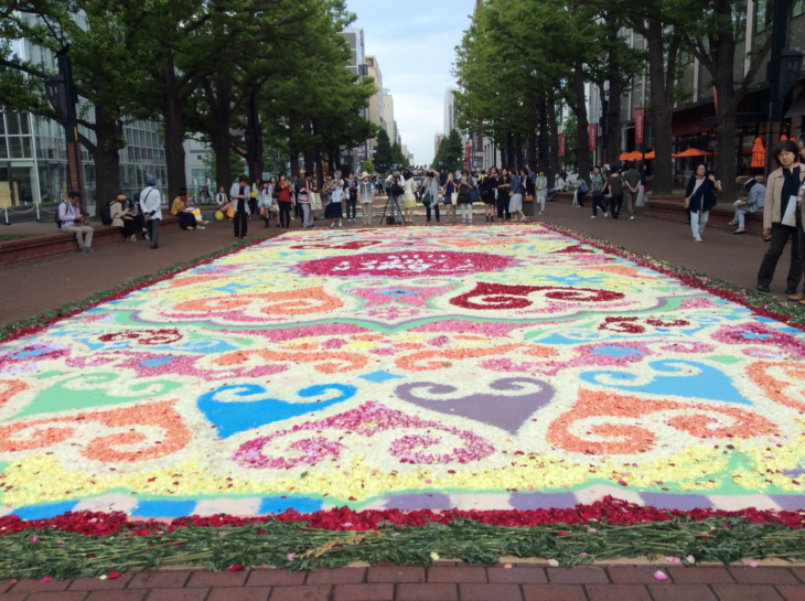 今週の札幌はイベント満載 フラワーカーペット フードソニック 花フェスタ 札幌移住 ブログ